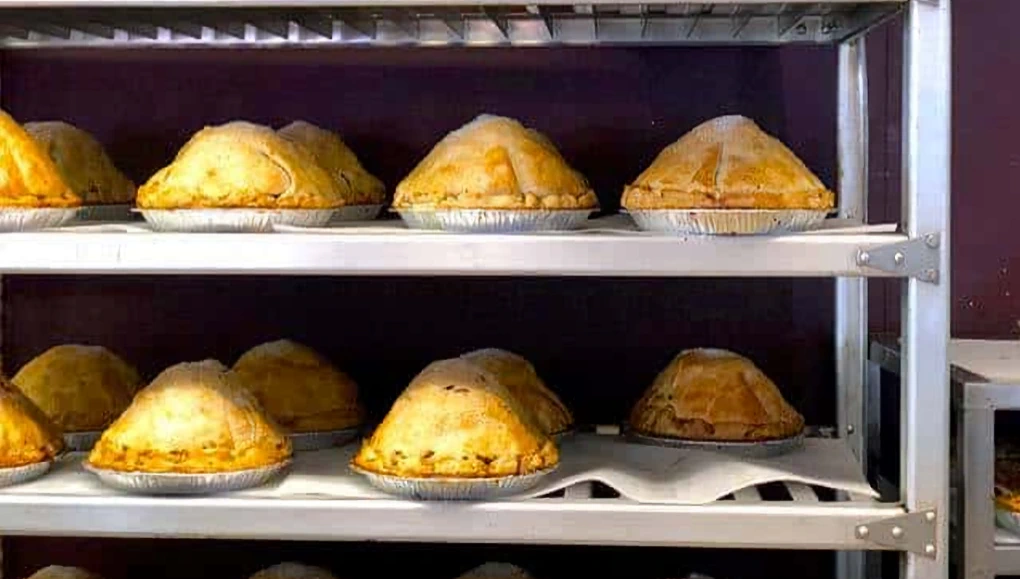 2026 Oak Glen-Apple Season and the Amazing Scenic Car Drive: Pick Your Own Apples, Apple Pie, Hay Ride, Mountain Air, Apple Tasting, Pony Rides.. | Japanese-City.com