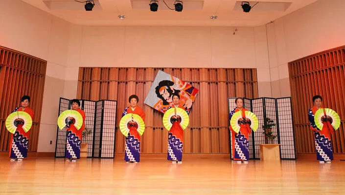 2016 Cherry Blossom Festival Fort Wayne (Exotic Instruments, Chopsticks, Sushi, Samurai, Martial Arts, Tea Ceremony, Origami, Silk, Anime, etc.) | Japanese-City.com