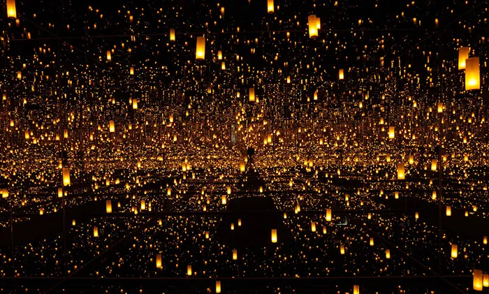 2019 to 2020 Yayoi Kusama: Where the Lights in My Heart Go (Dec 20, 2019-May 10, 2020)