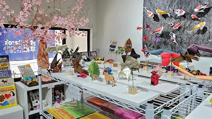 The Best Place to Learn Origami! Taro’s Origami Studio | Japanese-City.com
