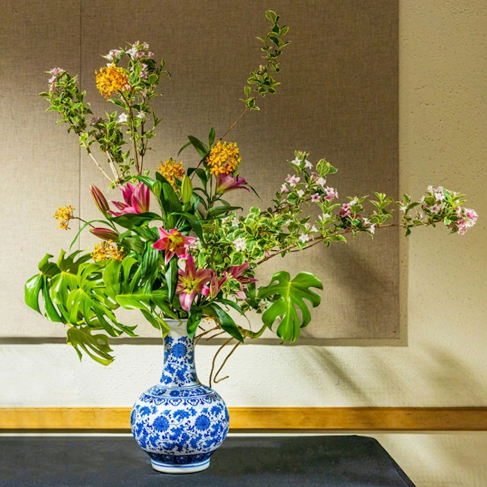 2023 Celebrate Mother’s Day & Asian American-Pacific Islander Heritage Month (Explore the Japanese Art of Flower Arranging Known as Ikebana!)