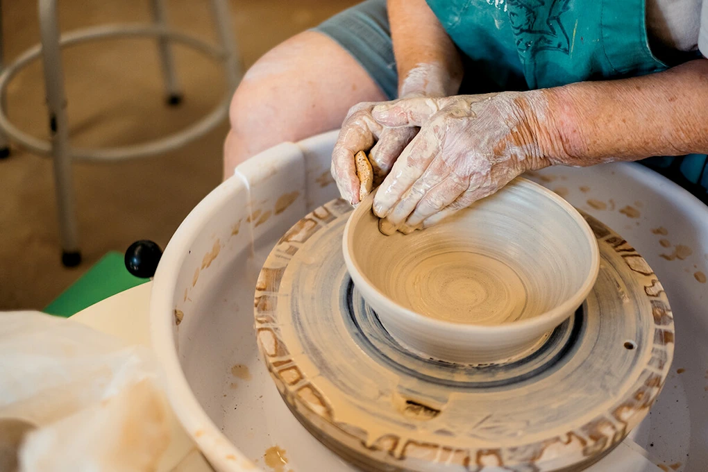 2023 Hawaii Potters' Guild & JCCH Keiki Ceramic Workshop (Make One Koi Fish Pond, Glazed and Fired by Hawaii Potters' Guild to Completion) | Japanese-City.com