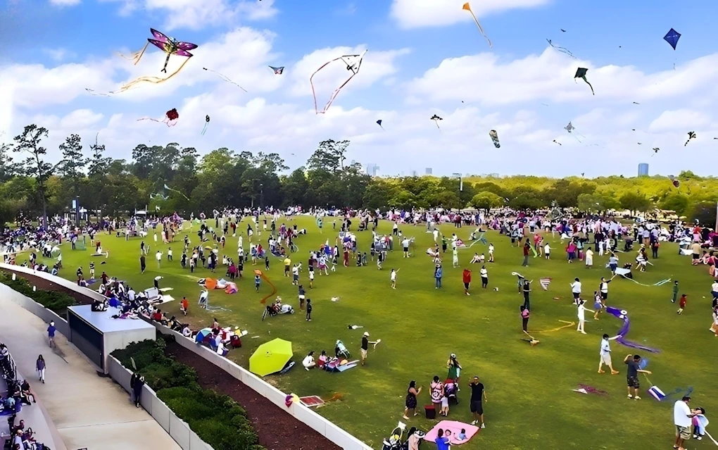 2024 Hermann Park Conservancy Kite Festival (Volunteer with JASH-Opportunity to Make Koinobori Kite Streamer) | Japanese-City.com