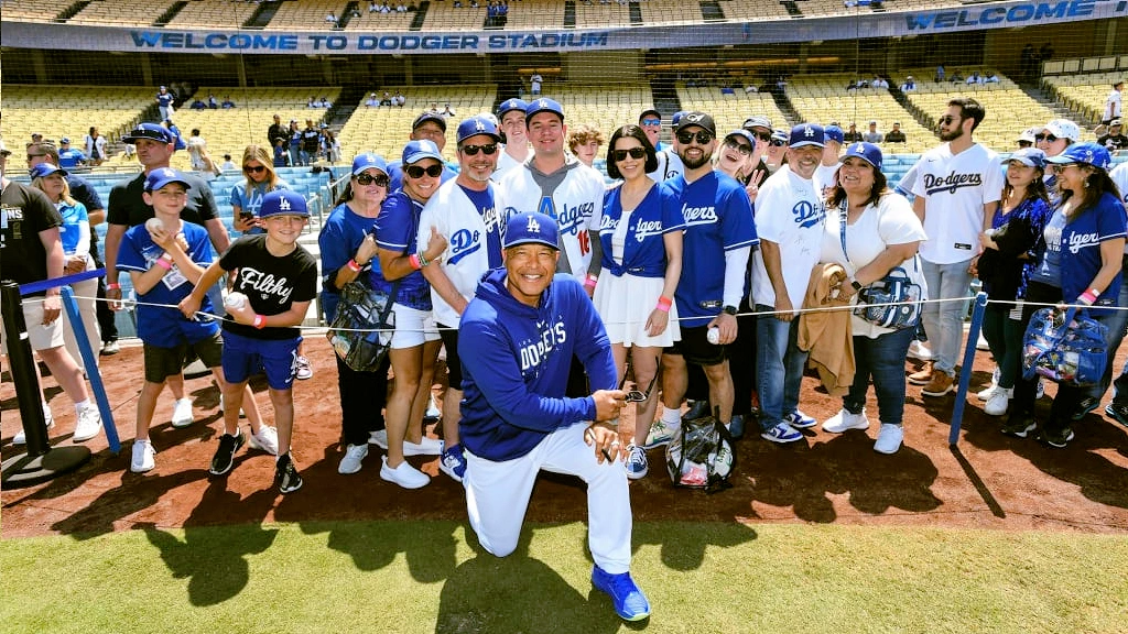 2024 Dodger Stadium Tours: Behind-the-Scenes Tour-Fans Visit Some Most Restricted & Non-Public Areas  | Japanese-City.com