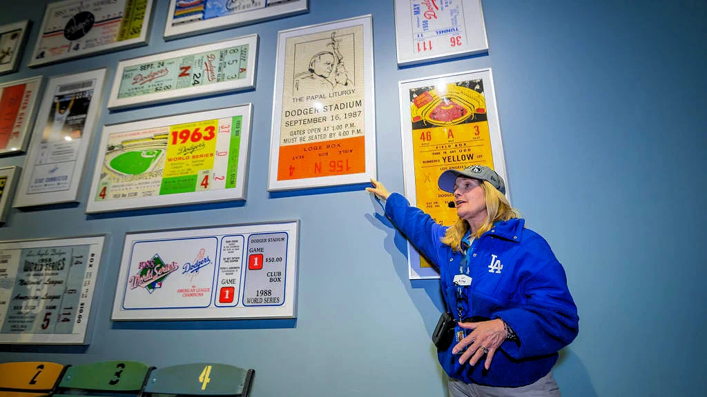2024 Dodger Stadium Tours: Behind-the-Scenes Tour-Fans Visit Some Most Restricted & Non-Public Areas  | Japanese-City.com