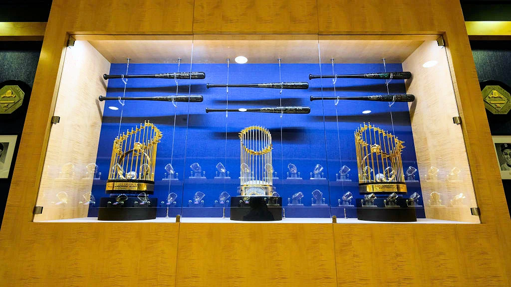 2024 Dodger Stadium Tours: Behind-the-Scenes Tour-Fans Visit Some Most Restricted & Non-Public Areas  | Japanese-City.com
