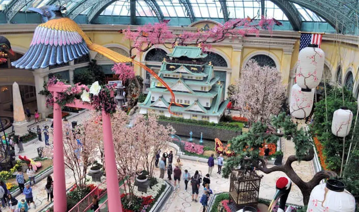 2019 Japanese Spring Display is Breathtaking & Brilliant - Towering Replica of the Osaka Castle - Bellagio Las Vegas (Until June 15, 2019) 