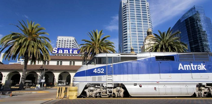 Amtrak - Union Station, Los Angeles (1939) | Japanese-City.com