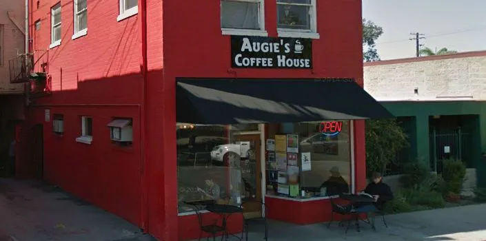 Augie's Coffee House | Japanese-City.com