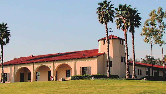 Kellogg University Art Gallery at Cal Poly Pomona | Japanese-City.com