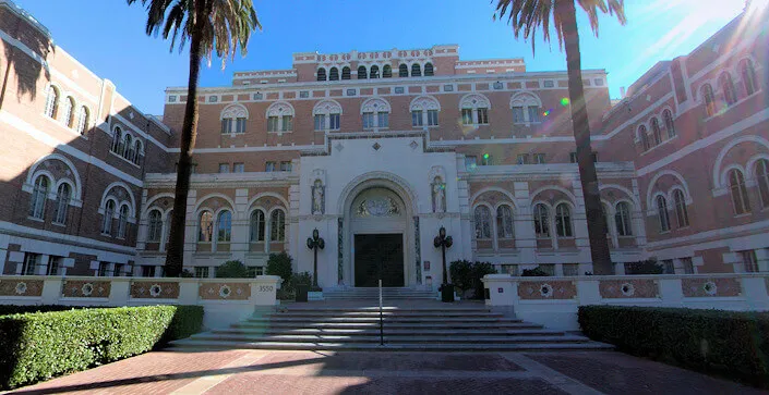 USC Doheny Memorial Library | Japanese-City.com
