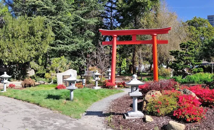 Torii Gate Garden, Gardens of Lake Merritt, Japanese Garden | Japanese-City.com