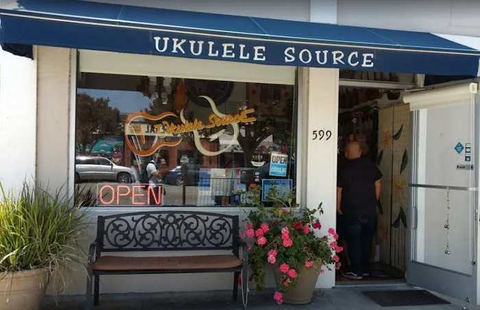 Ukelele Source, San Jose Japantown | Japanese-City.com