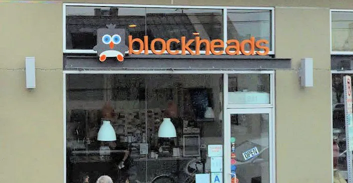 Blockheads Shavery (Permanatly Closed) | Japanese-City.com