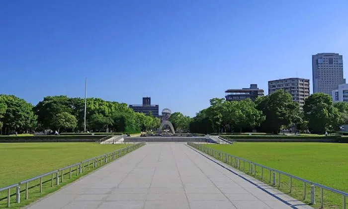 Hiroshima National Peace Memorial Hall for the Atomic Bomb Victims | Japanese-City.com