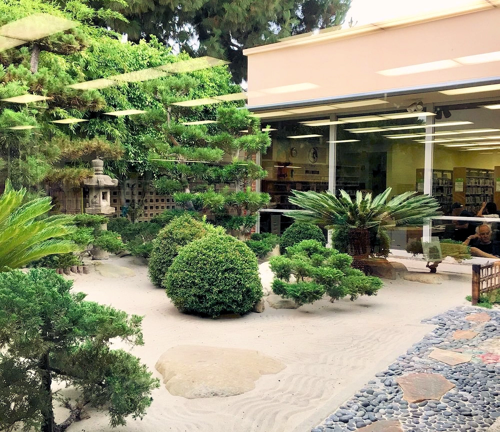 Gardena Mayme Dear Library (Japanese Garden) | Japanese-City.com