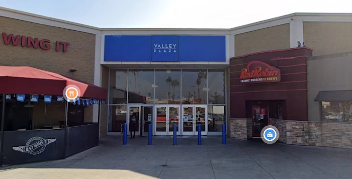 Valley Plaza Mall, Bakersfield | Japanese-City.com