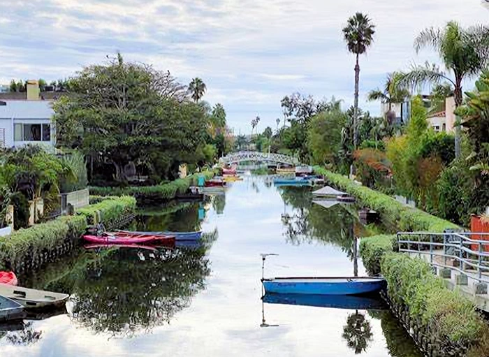 World Famous Venice Canals | Japanese-City.com