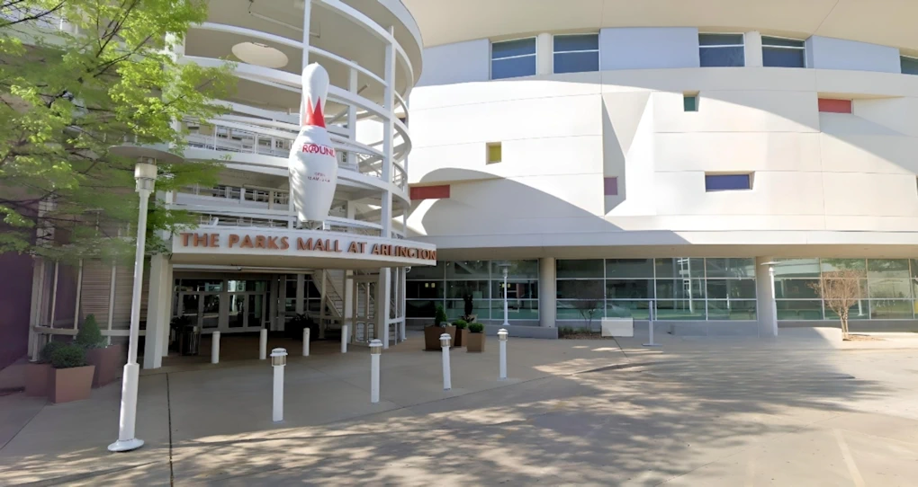 The Parks Mall at Arlington | Japanese-City.com