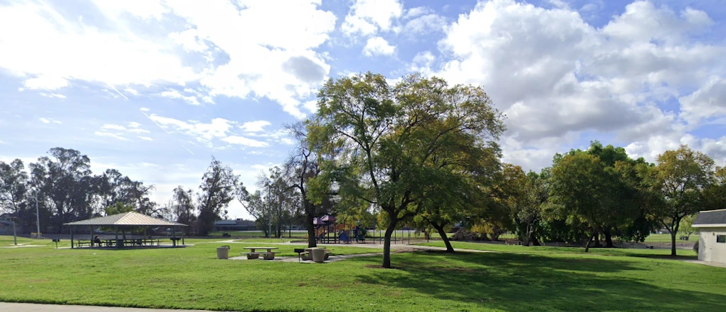 John F. Kennedy Park Fiesta Area | Japanese-City.com