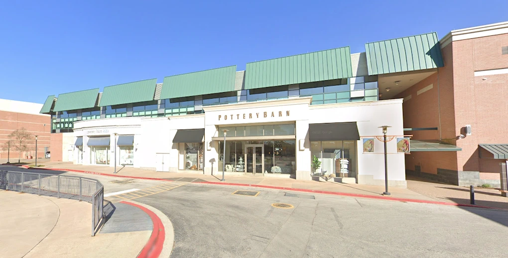 The Woodlands Mall | Japanese-City.com