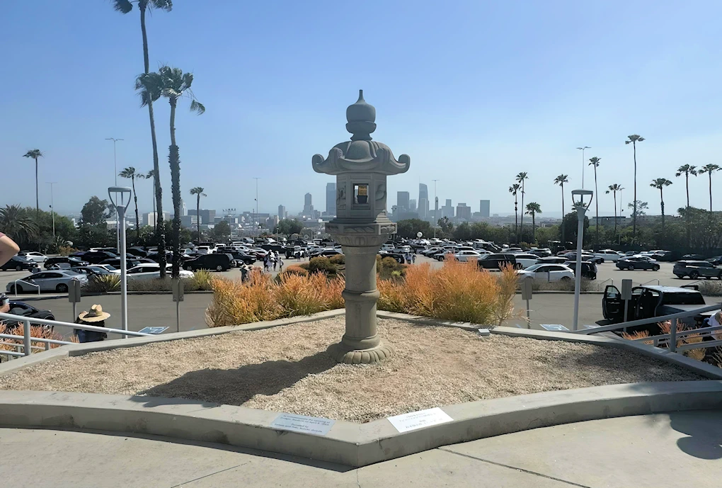 Japanese “Kasuga” Stone Lantern (Eight-Foot Tall, 3,921-Pound) at Dodger Stadium  | Japanese-City.com