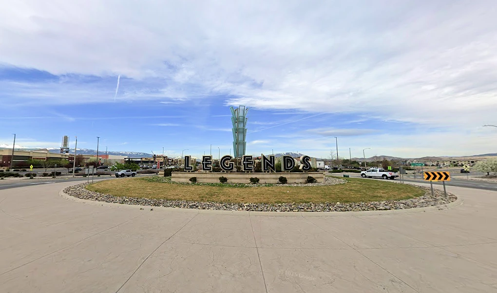 Outlets at Legends | Japanese-City.com