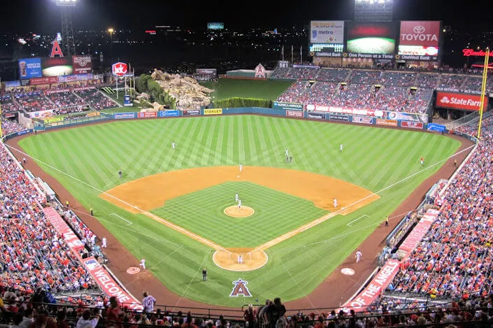 Angel Stadium of Anaheim  | Japanese-City.com